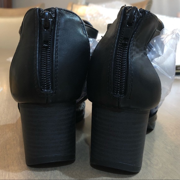 NWOT Qupid Laser Cut Open Toe Sandal Booties Heels - Picture 5 of 8